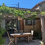 Avec Piscine - La Sacristie