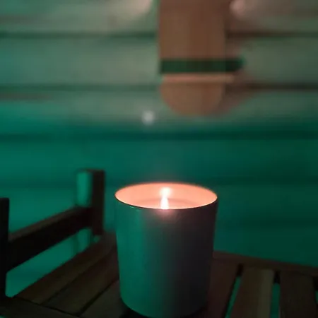 Avec Piscine & - La Sacristie *