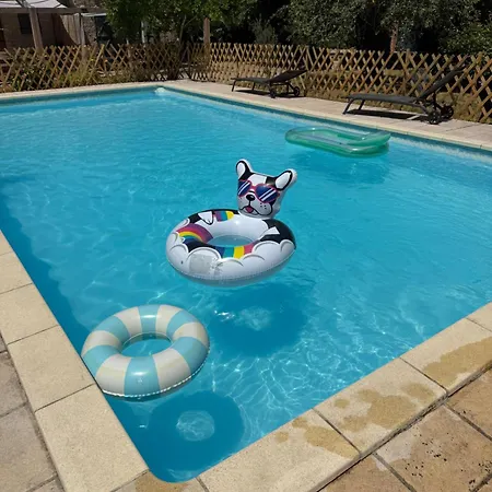 Avec Piscine & - La Sacristie
