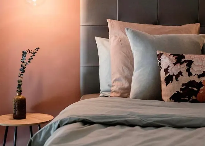 Avec Piscine - La Sacristie