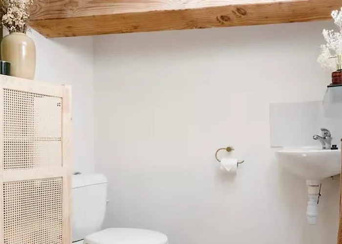 Hébergement de vacances Avec Piscine - La Sacristie *