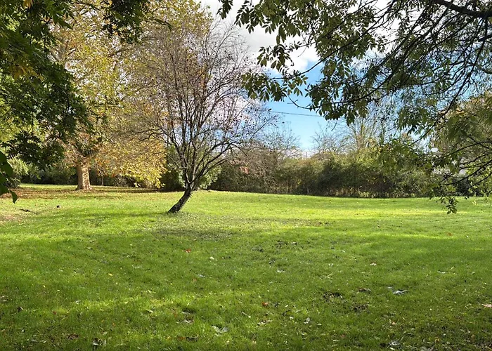 Hébergement de vacances Avec Piscine - La Sacristie *